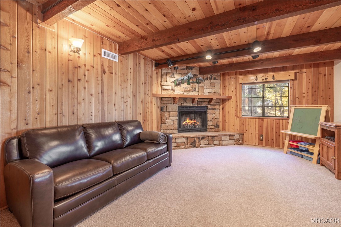 1411 Klamath Road Property Photo 28
