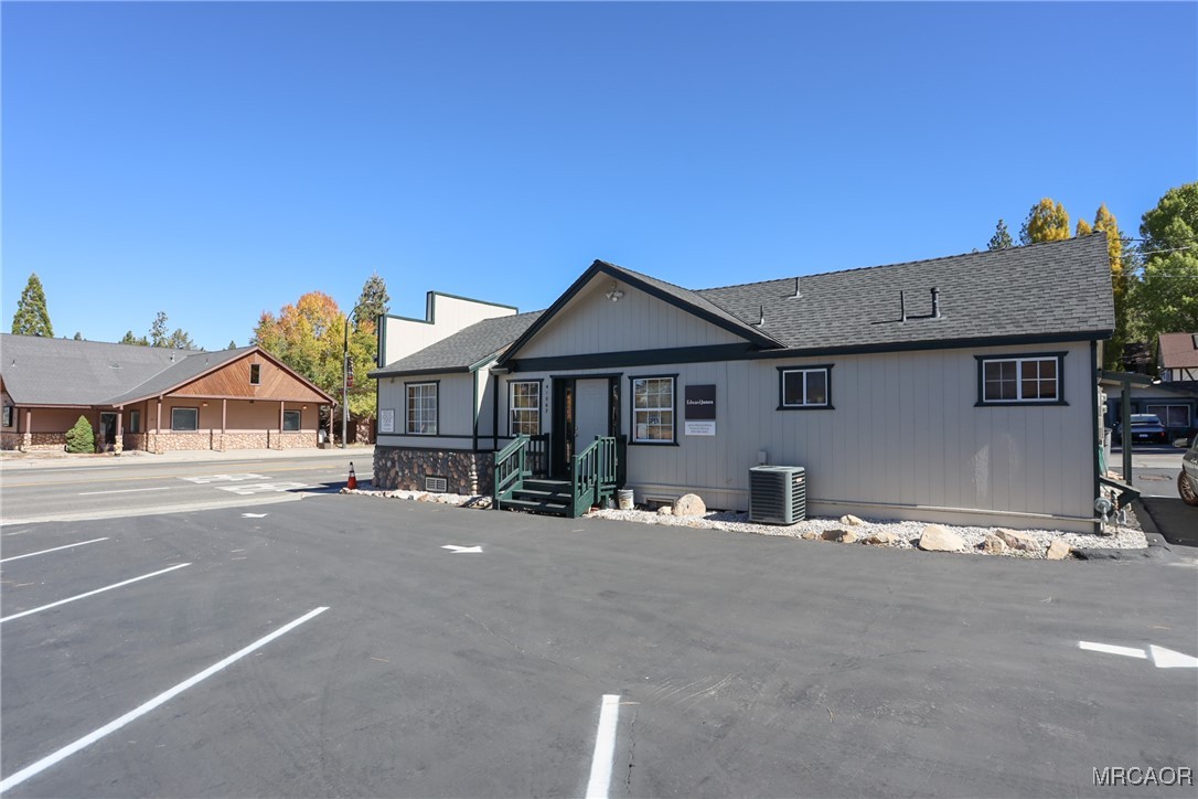 41067 Big Bear Boulevard Property Photo 3