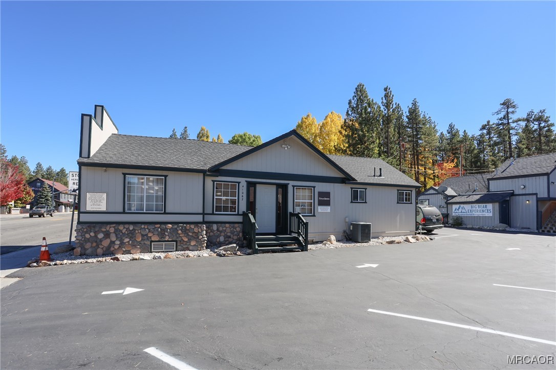 41067 Big Bear Boulevard Property Photo 4