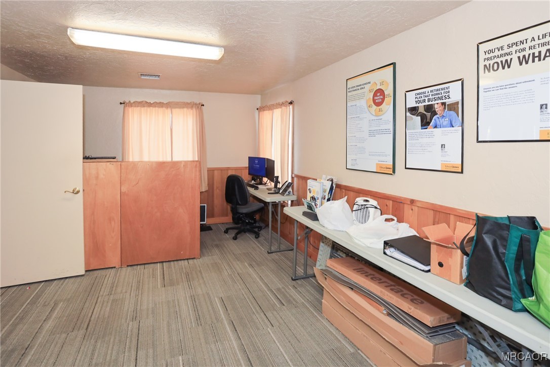 41067 Big Bear Boulevard Property Photo 17