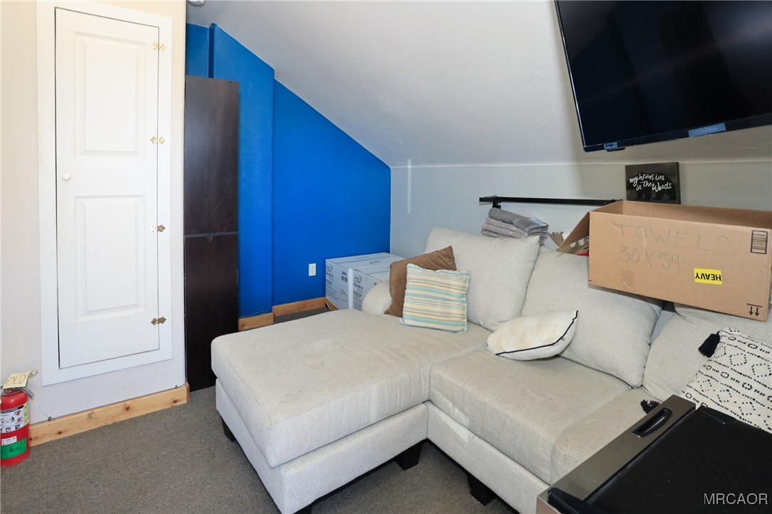 41067 Big Bear Boulevard Property Photo 32