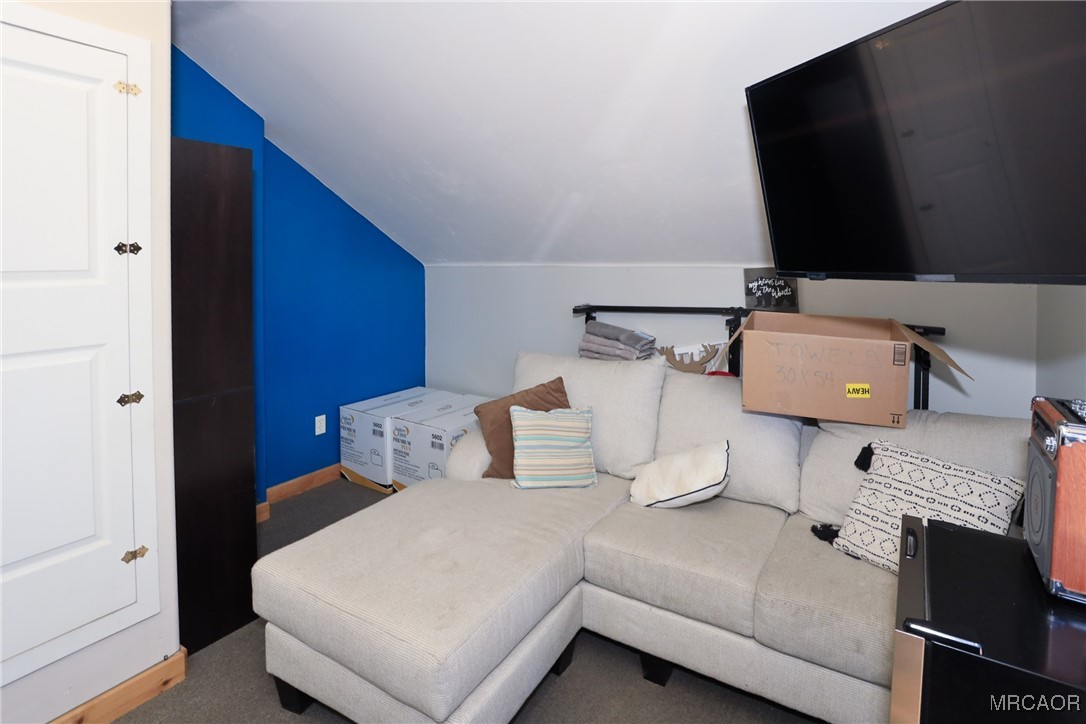 41067 Big Bear Boulevard Property Photo 35