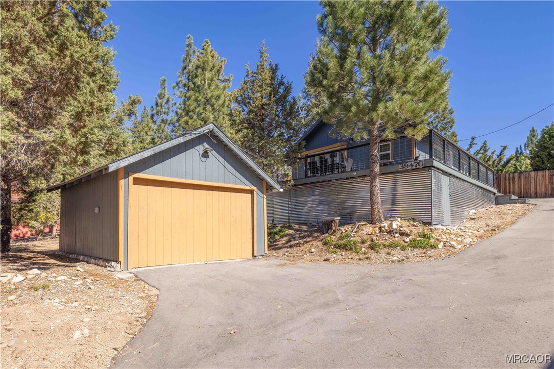 39470 North Shore Drive Property Photo 18