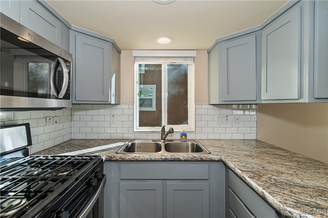 547 Alden Rv5 Property Photo 13