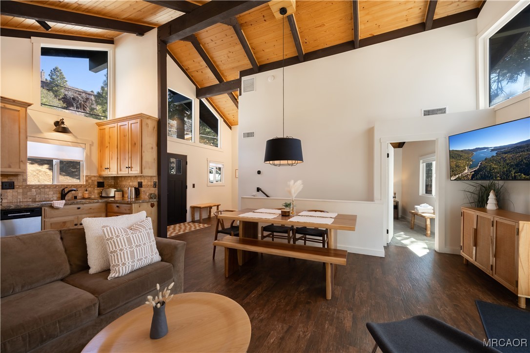 43343 Bow Canyon Road Property Photo 5