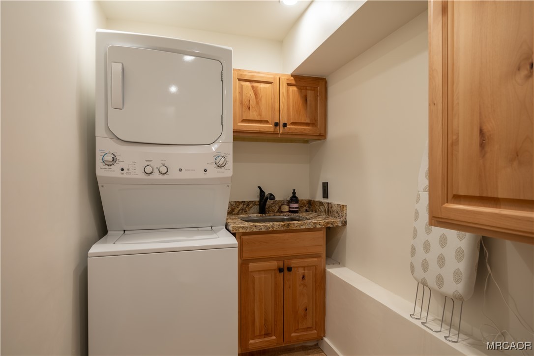 43343 Bow Canyon Road Property Photo 16