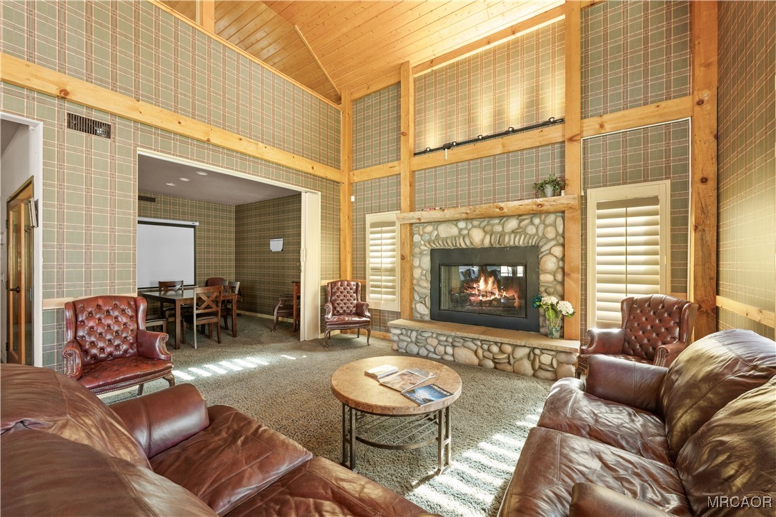 42718 Moonridge Rd Property Photo 12