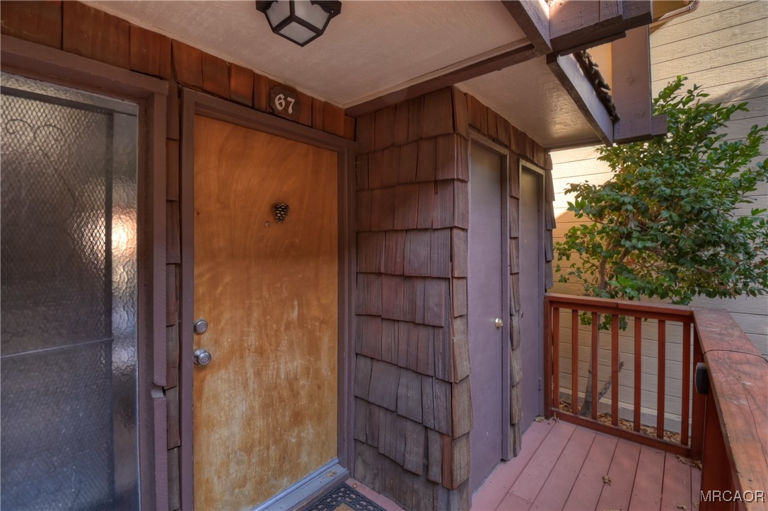 861 Thrush Drive 67 Property Photo 4