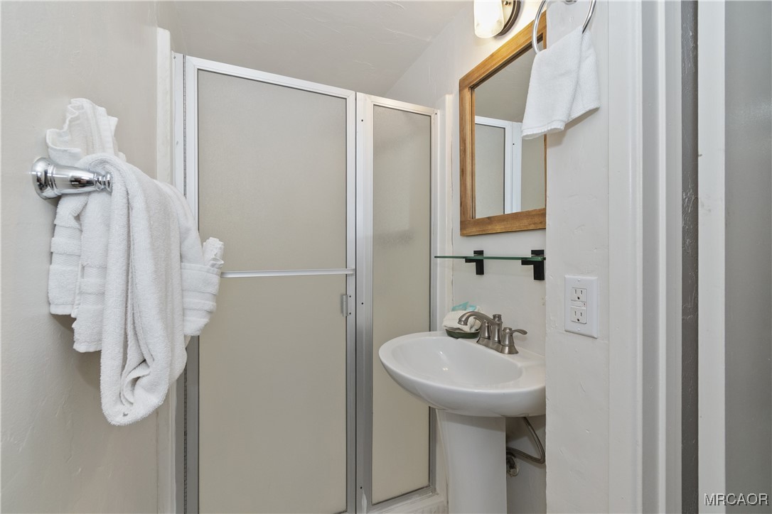 861 Thrush Drive 67 Property Photo 18