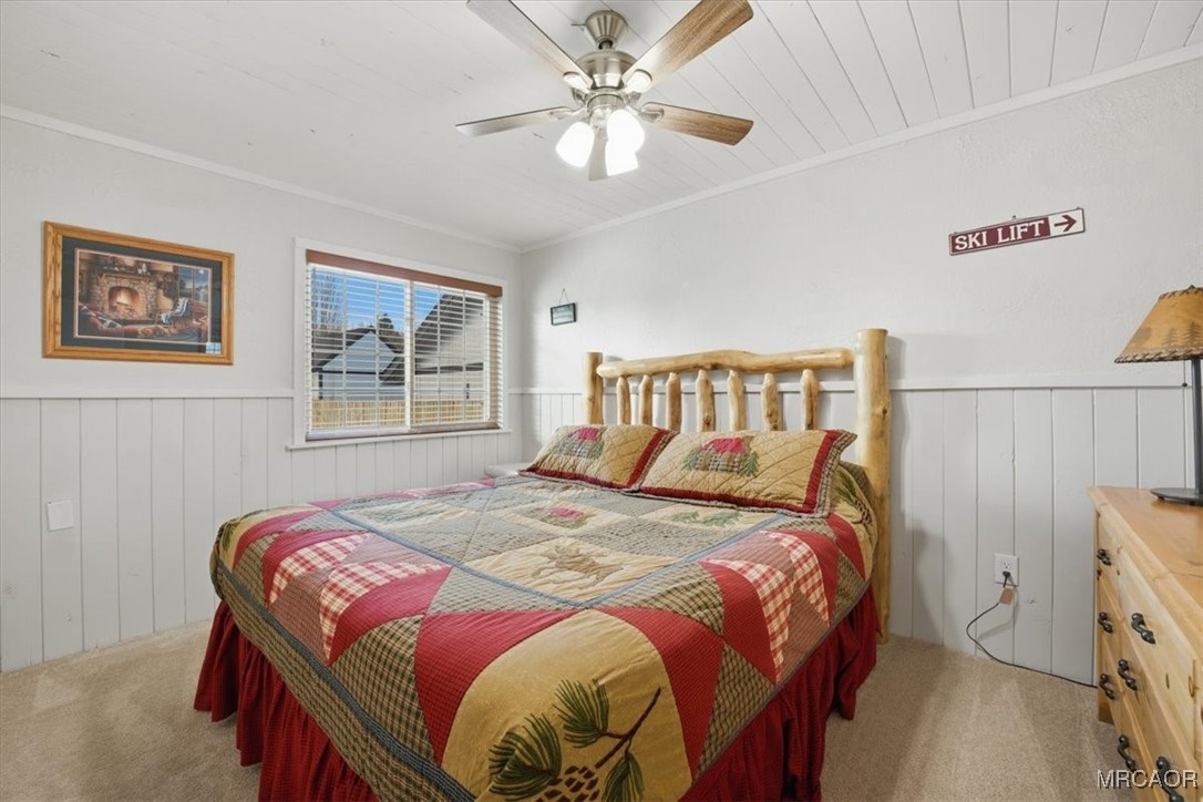 913 Mount Doble Drive Property Photo 21