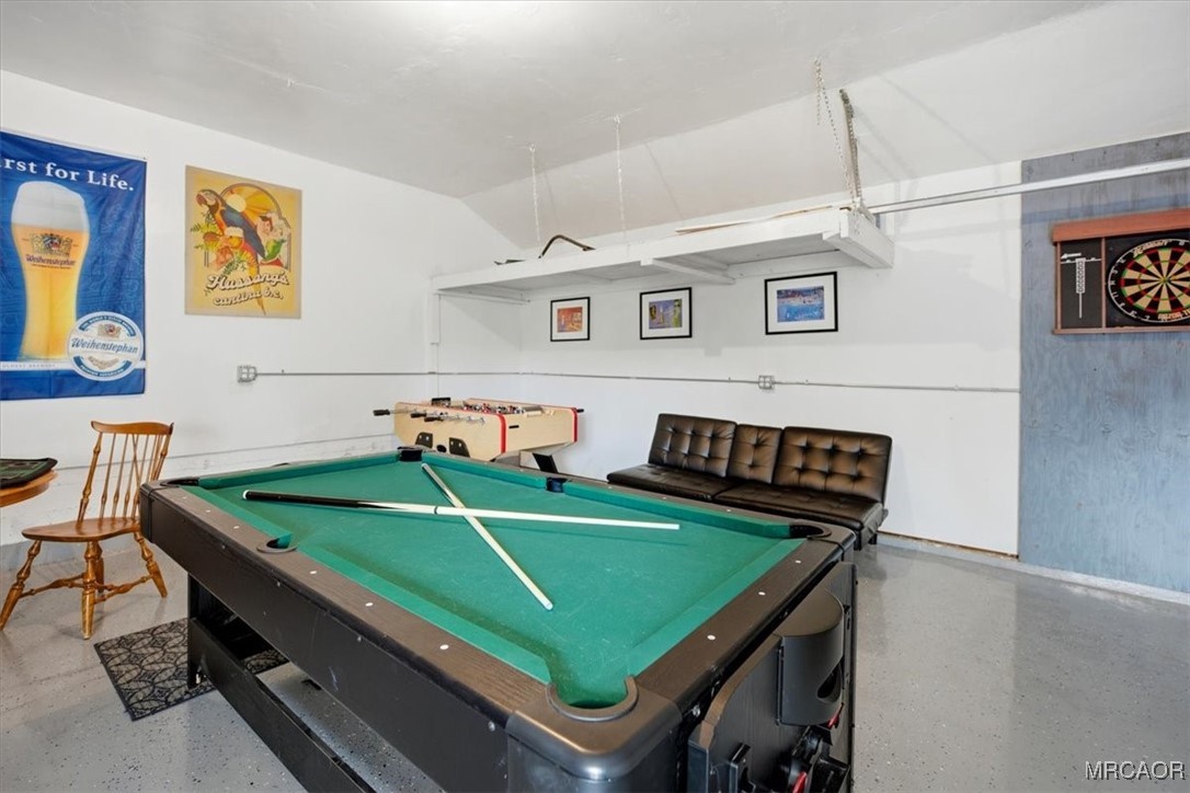 913 Mount Doble Drive Property Photo 34