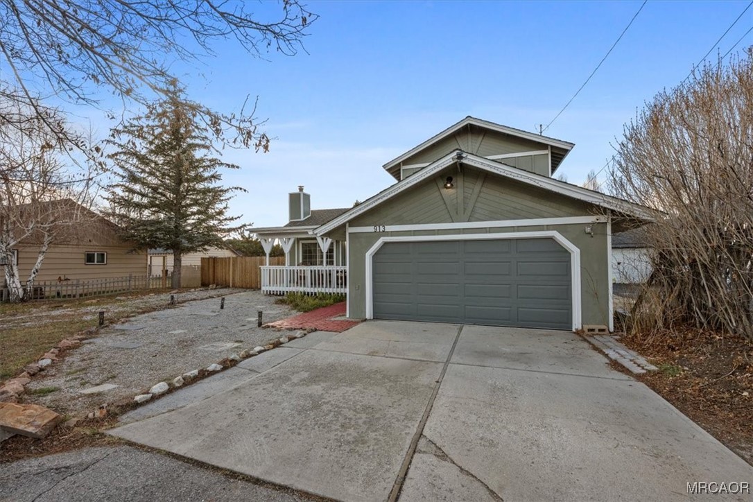 913 Mount Doble Drive Property Photo 49