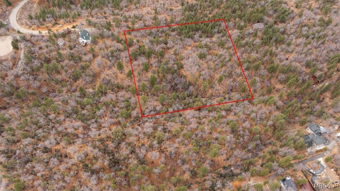 751 Needle Lane Property Photo 9
