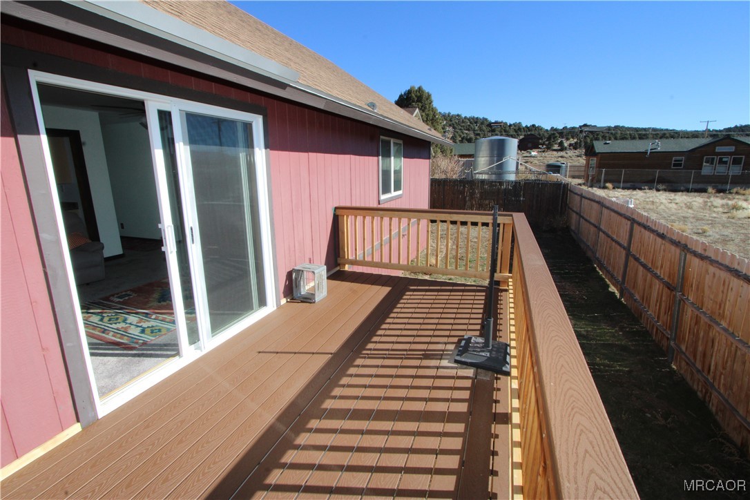 45371 5th Street Property Photo 19