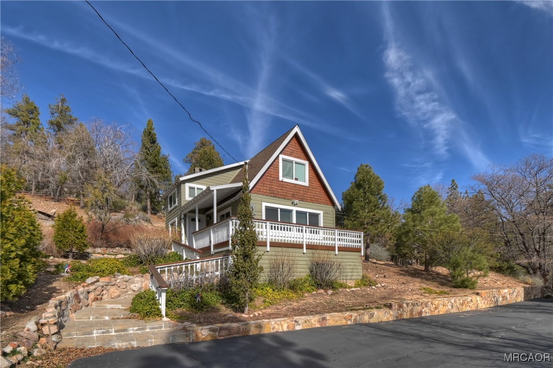 39676 Oakglen Road Property Photo 3