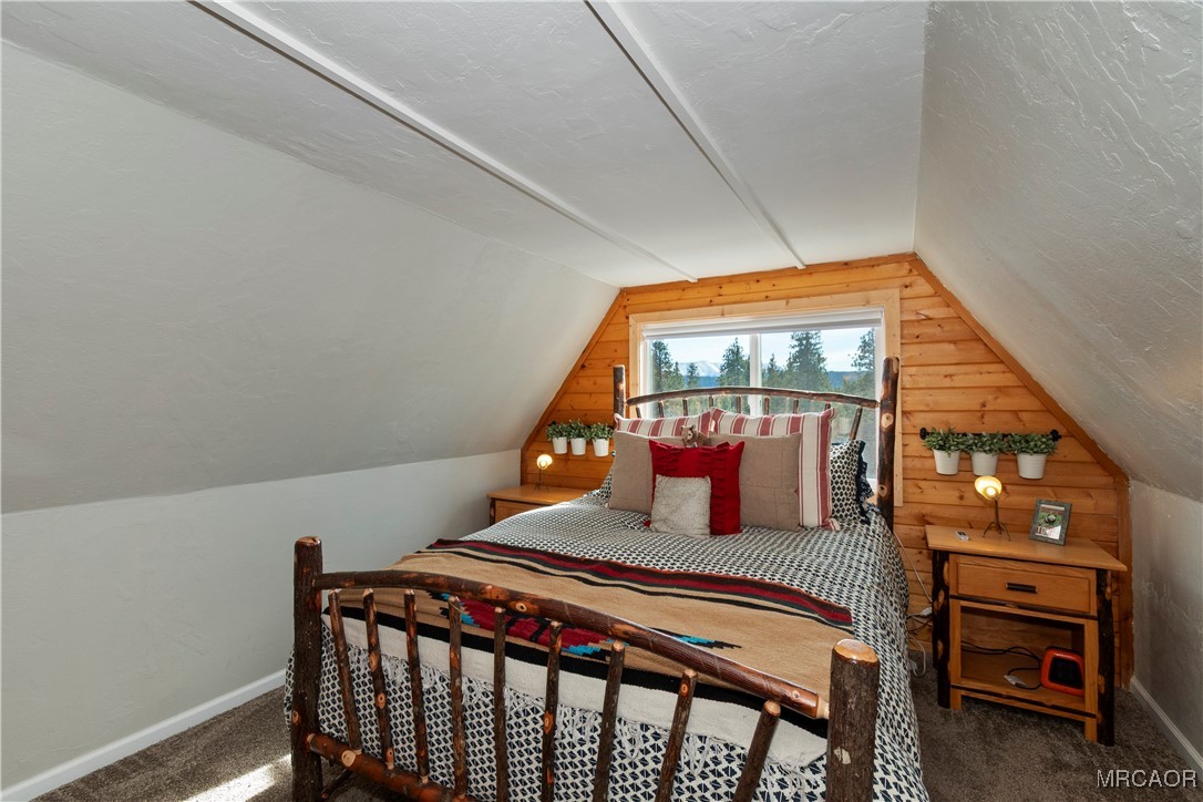 39676 Oakglen Road Property Photo 19