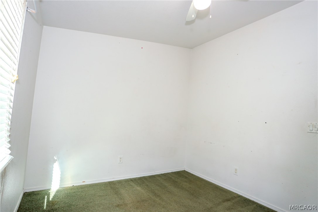547 Alden # 17 Road 17 Property Photo 16