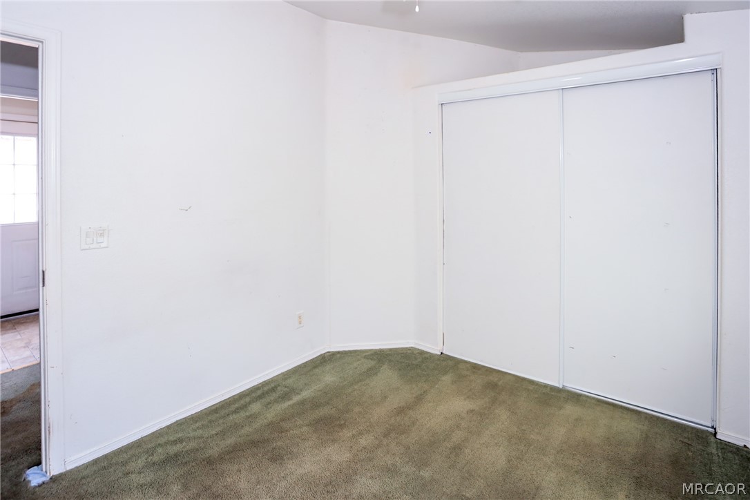 547 Alden # 17 Road 17 Property Photo 17