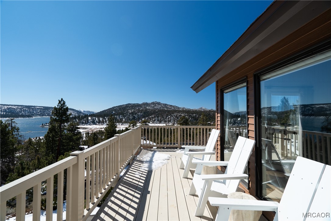 955 Deer Trail Lane Property Photo 44