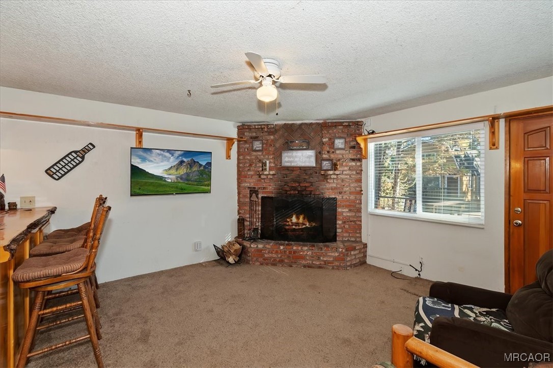 676 Pine Lane Property Photo 7