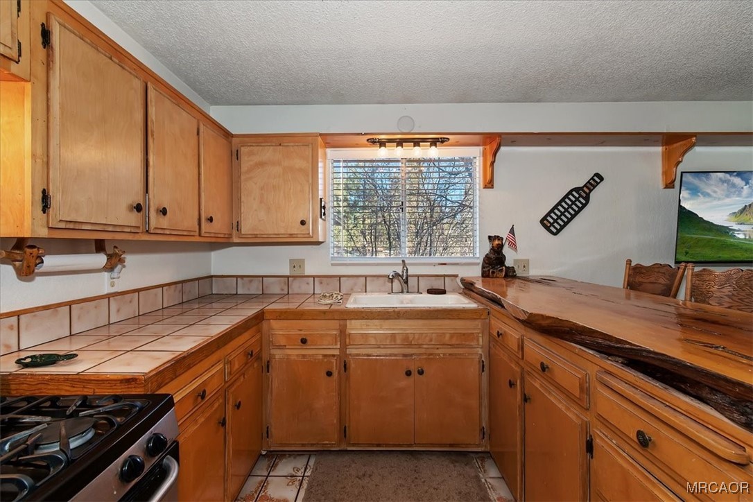 676 Pine Lane Property Photo 12