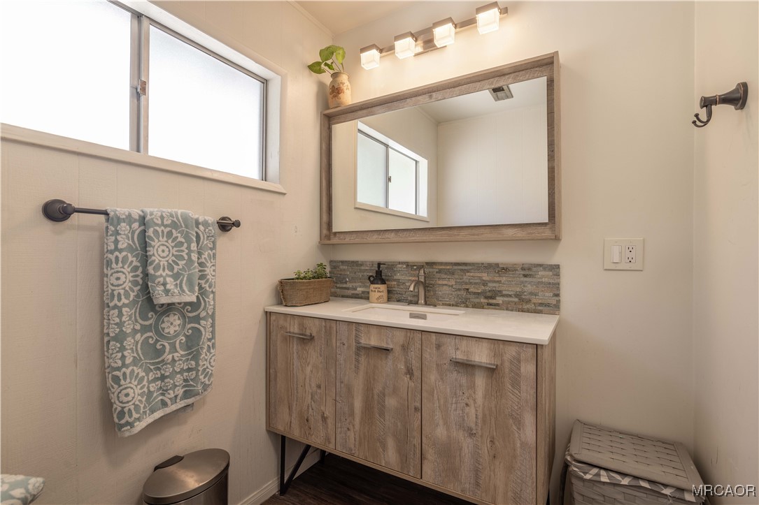 42966 Moonridge Road Property Photo 31