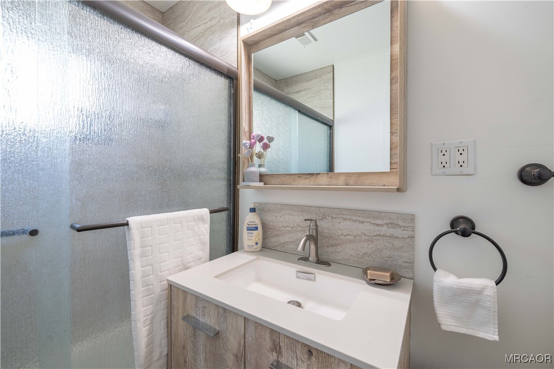 42966 Moonridge Road Property Photo 37