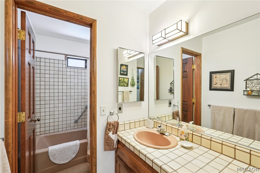 27403 Alpen Drive Property Photo 14