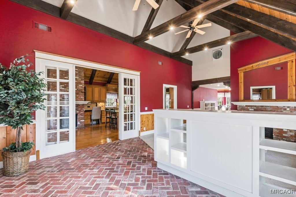 28070 West Shore Road Property Photo 4