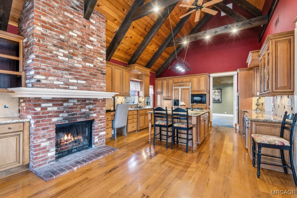 28070 West Shore Road Property Photo 10
