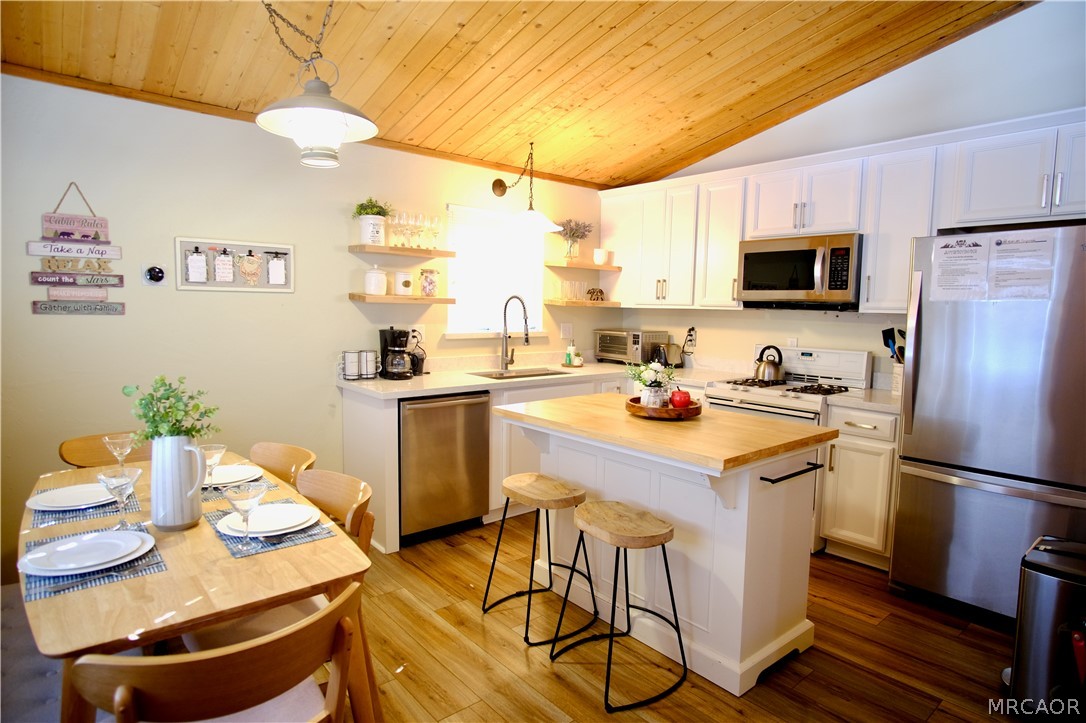 43354 Deer Canyon Road Property Photo 10