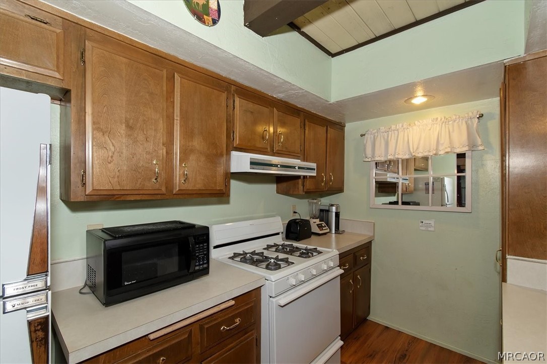 41935 Switzerland Drive 52 Property Photo 12