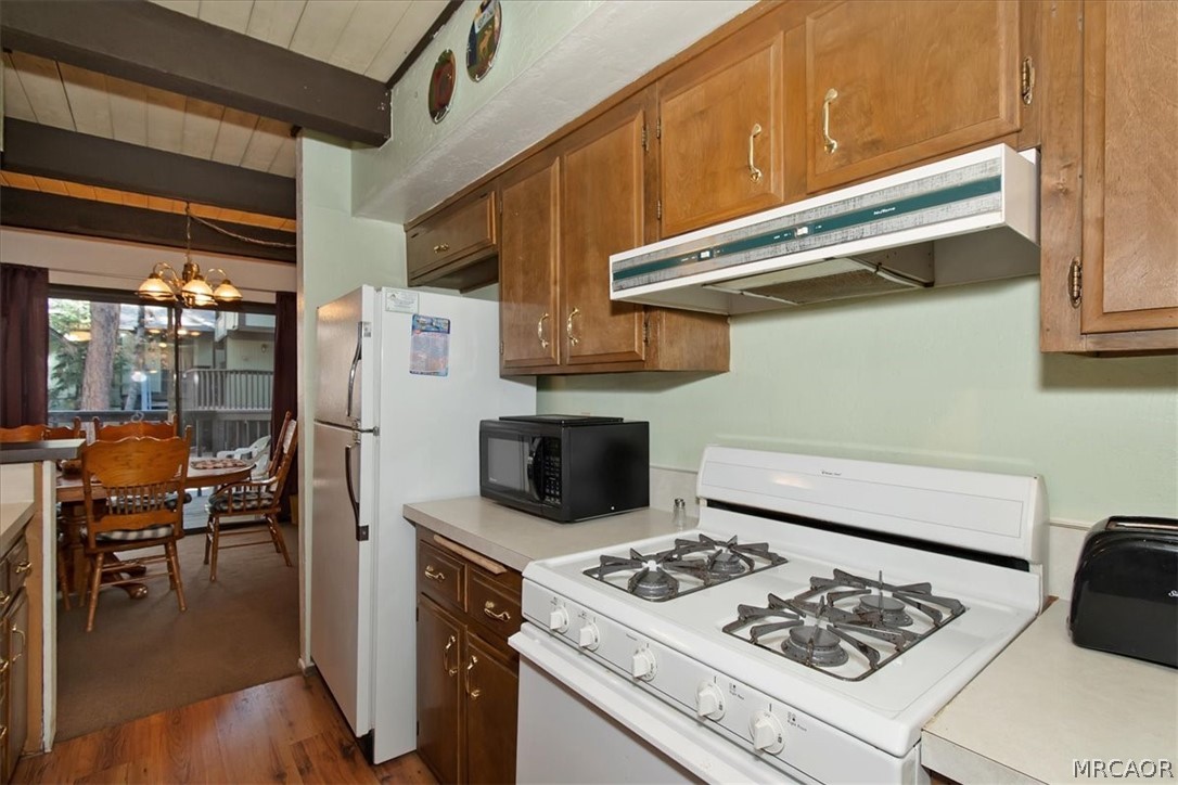41935 Switzerland Drive 52 Property Photo 15
