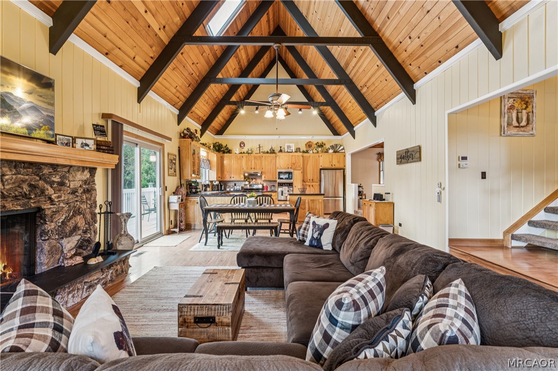 200 Birchwood Drive Property Photo 1