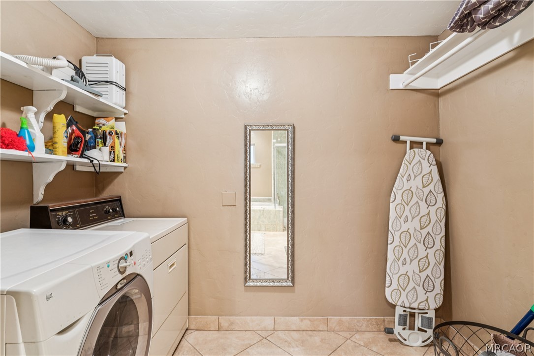 200 Birchwood Drive Property Photo 18