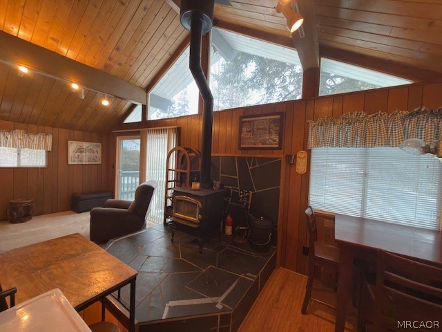 719 Ridge Way Property Photo 2