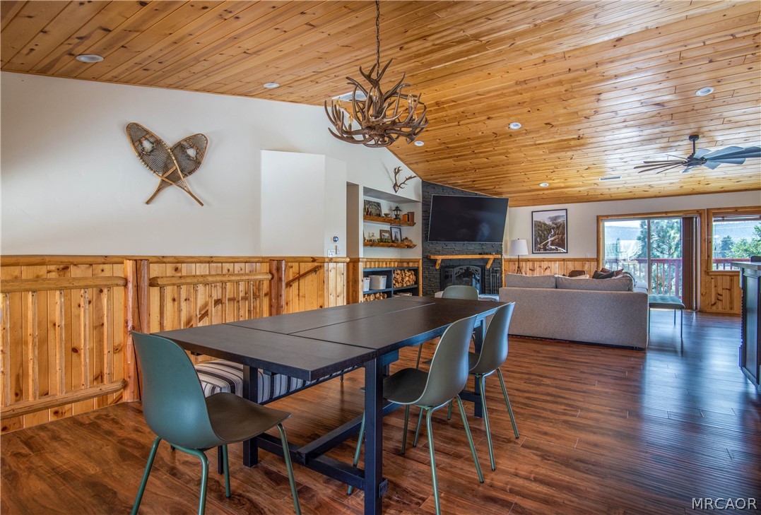 1002 White Mountain Drive Property Photo 4