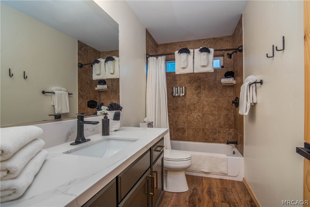 1002 White Mountain Drive Property Photo 25