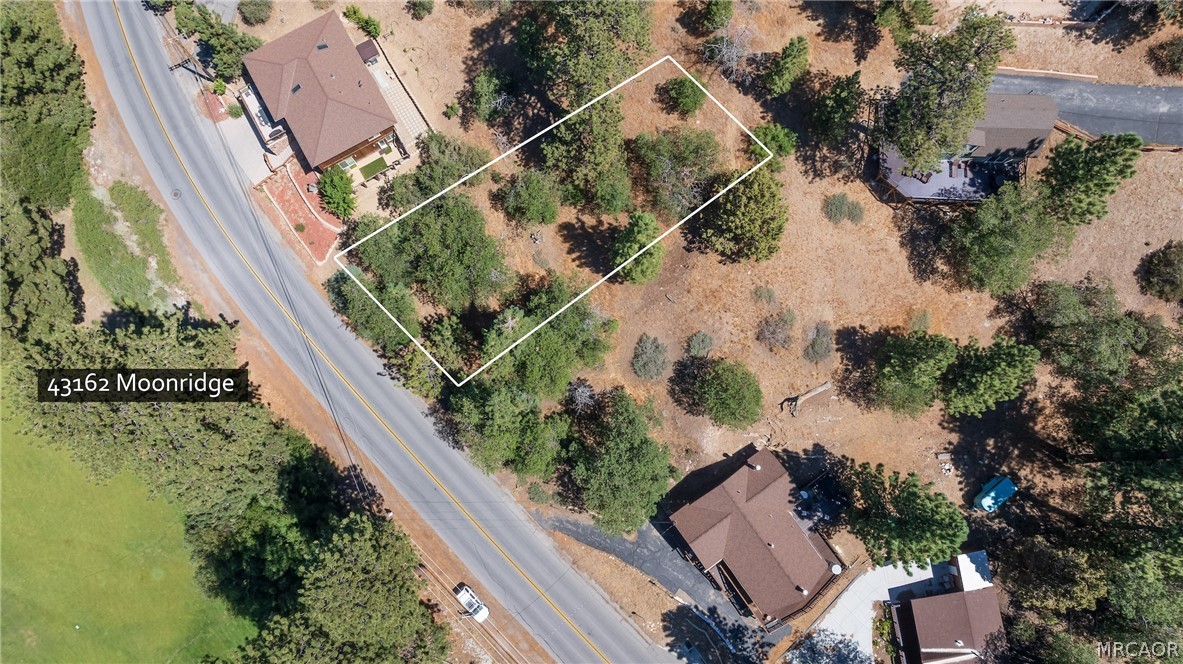 43162 Moonridge Rd Property Photo 4