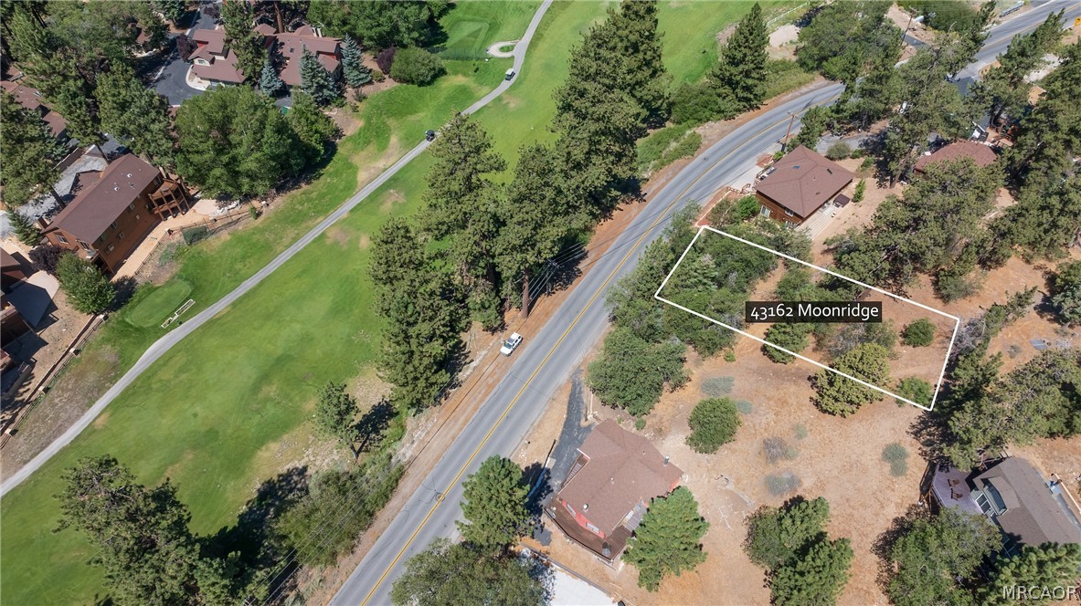 43162 Moonridge Rd Property Photo 5