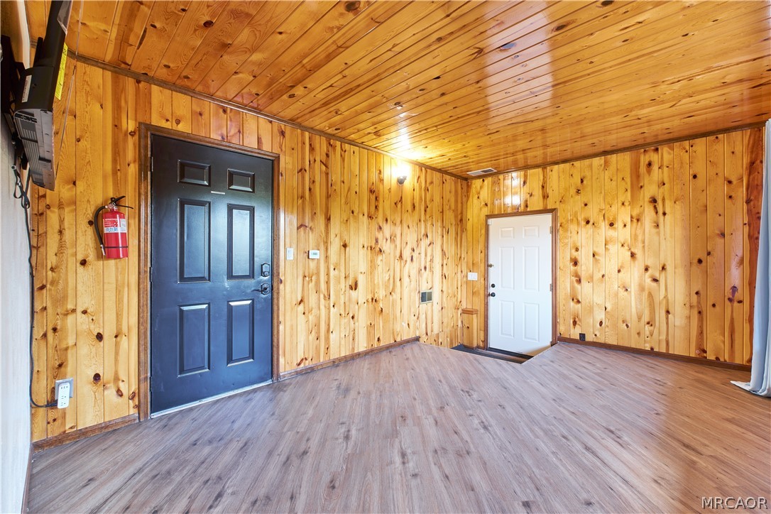 509 Wallace Lane Property Photo 35