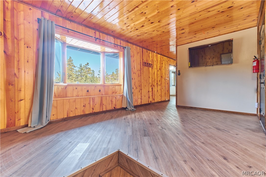 509 Wallace Lane Property Photo 36