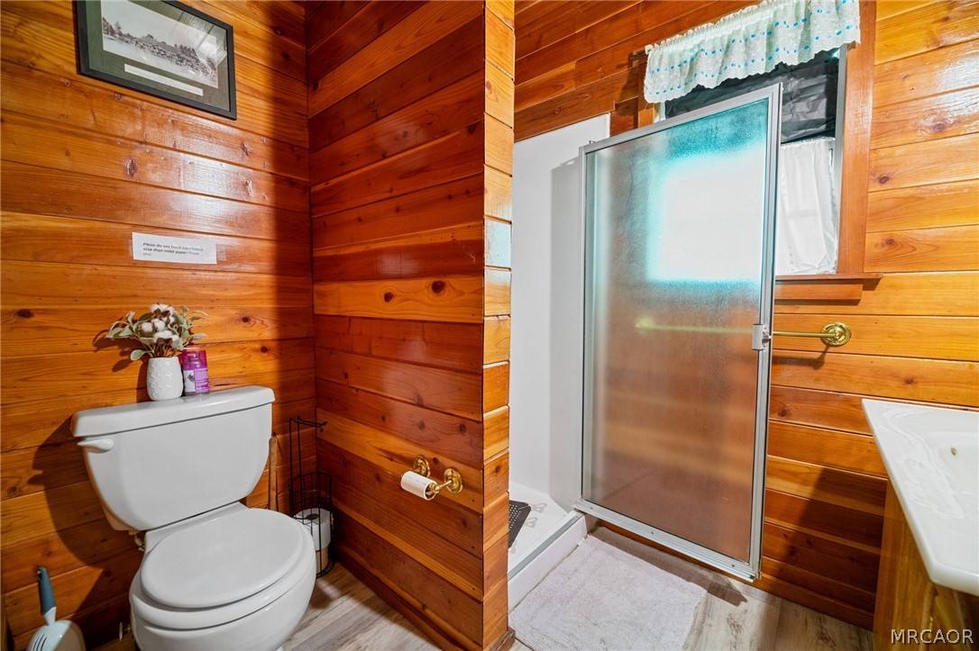 324 Angeles Boulevard Property Photo 12