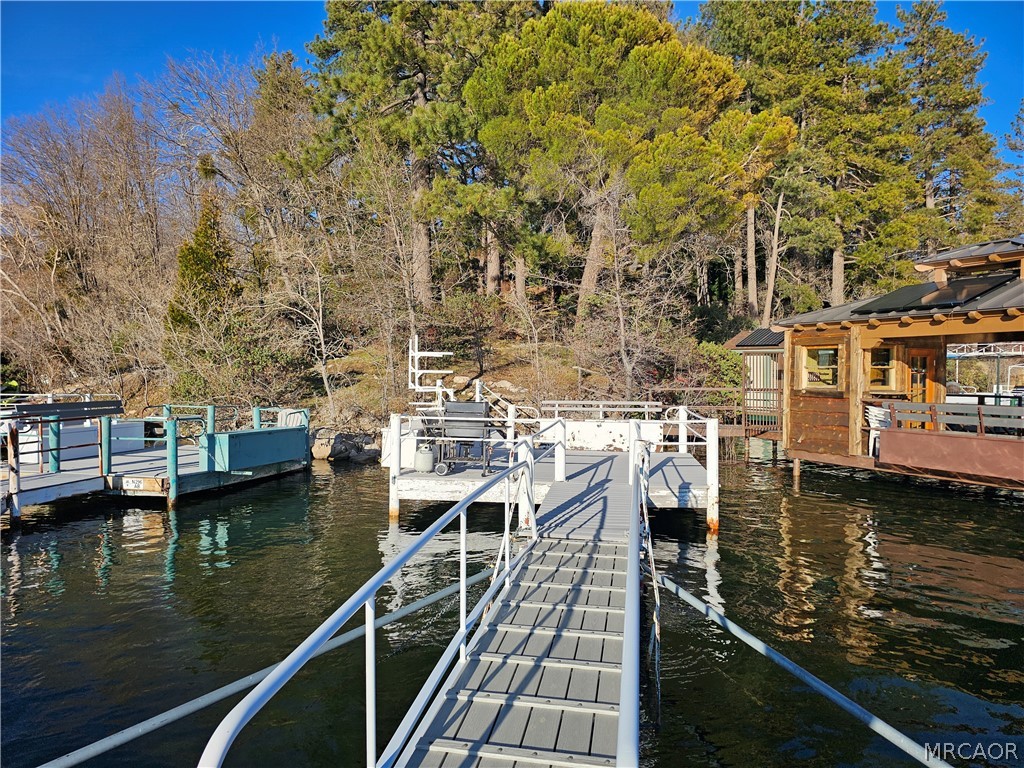 N 295 North Shore Rd B Property Photo 8