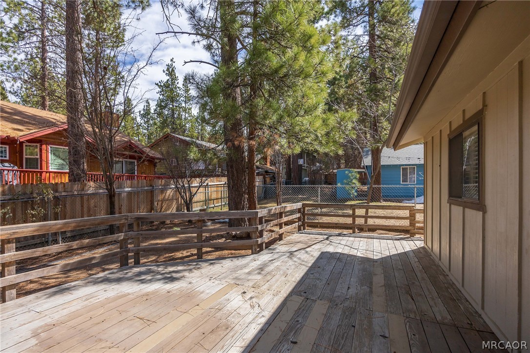 420 Dorset Drive Property Photo 30