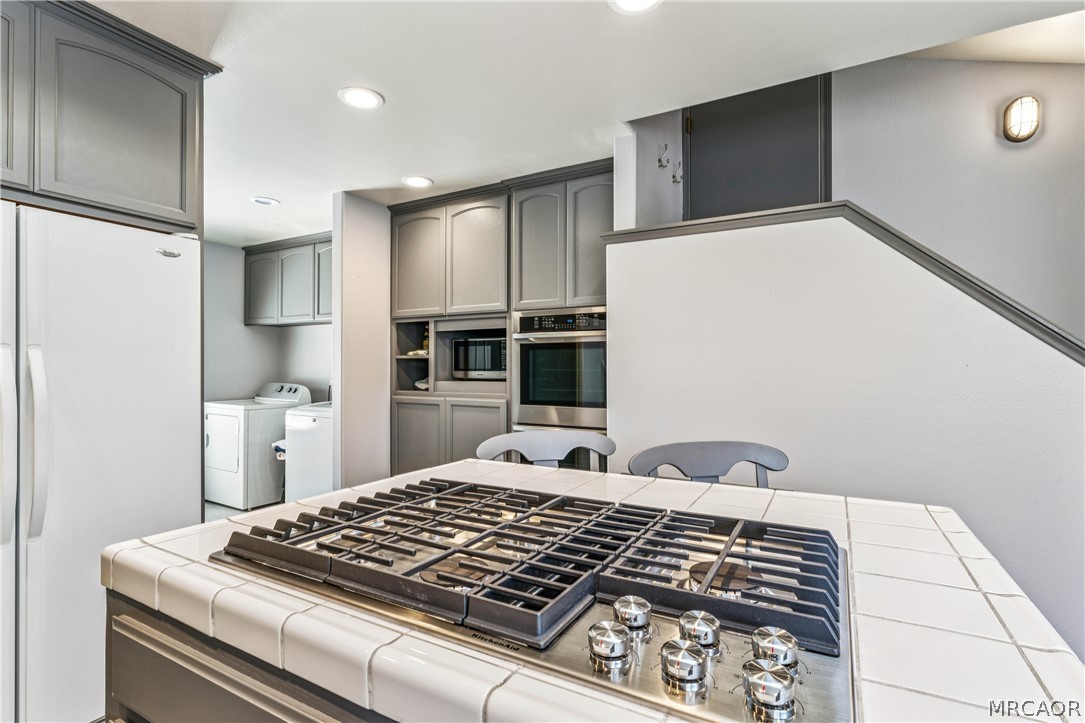 27487 North Bay Road Property Photo 17