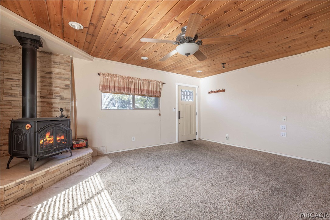 132 Angeles Boulevard Property Photo 3