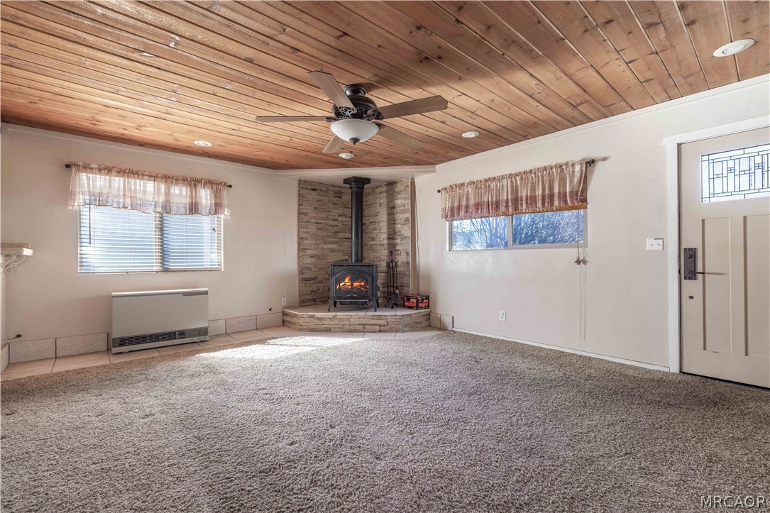 132 Angeles Boulevard Property Photo 5