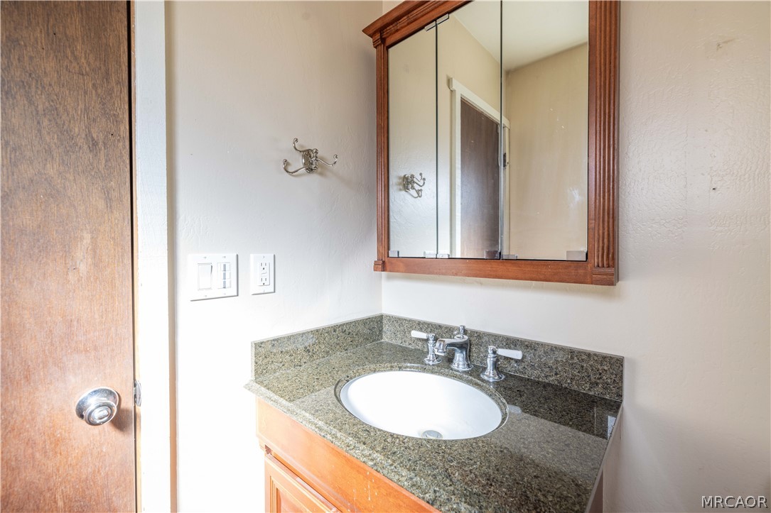 132 Angeles Boulevard Property Photo 12