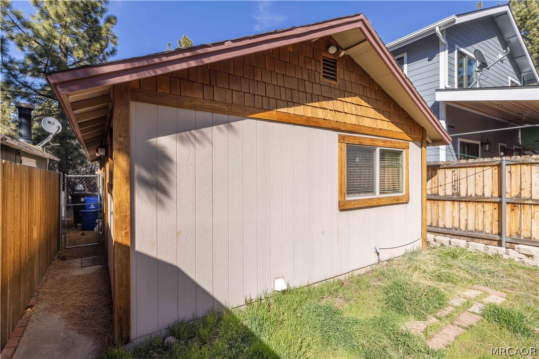132 Angeles Boulevard Property Photo 19
